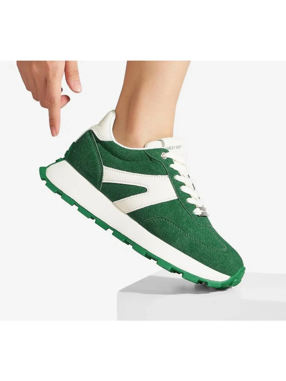 Women's Green Retro Classic Stylish Lace Up Tennis Running Walking Sneakers